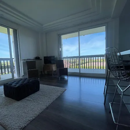 דירה T3 Avec Vue De , 72m2, Stationnement דוביל